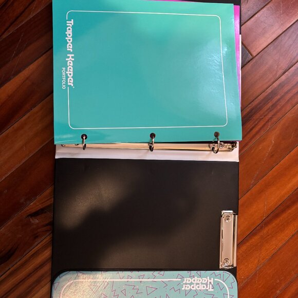 NWT Mead Trapper Keeper Binder, 1" Round Rings, Funky - Picture 3 of 8